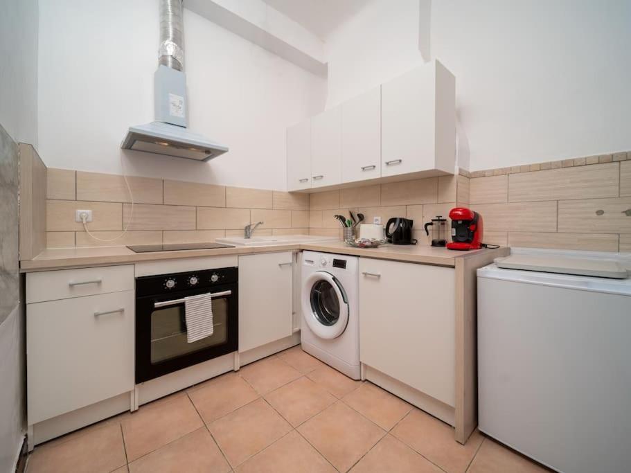 Appartement Tout Equipe 4 Couchages Belle De Mai Марсель Экстерьер фото